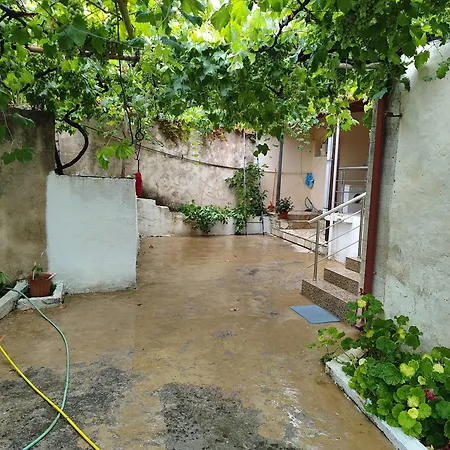 Grandpa's House * Himare